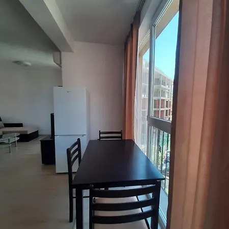 Sunny View Sunny * Солнечный берег